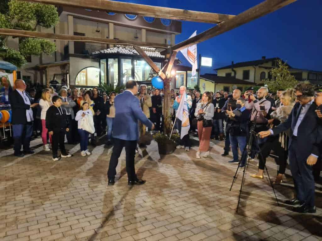 Questa immagine ha l'attributo alt vuoto; il nome del file è Prati_13.05-2-4-_.jpg